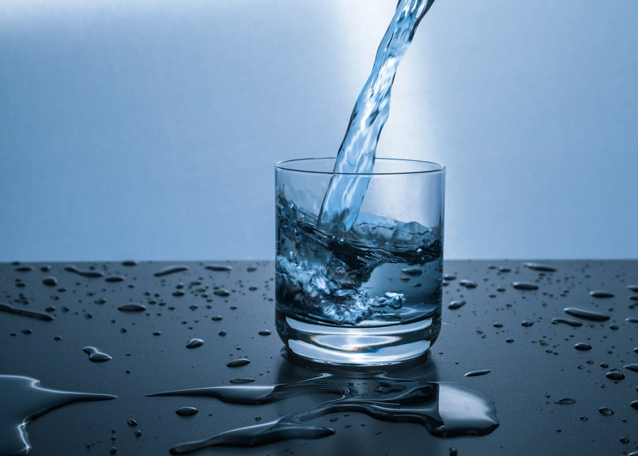 Alkaline water vs Mineral water