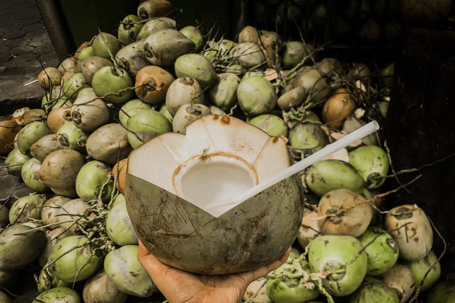 Health Benefits Of Drinking Coconut Water Daily