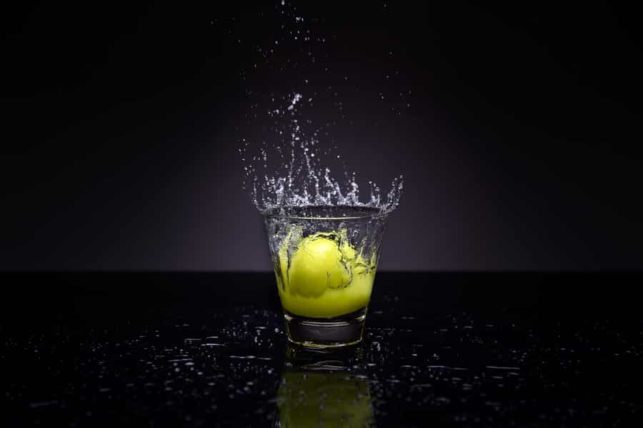 does lemon water breaks you fast?